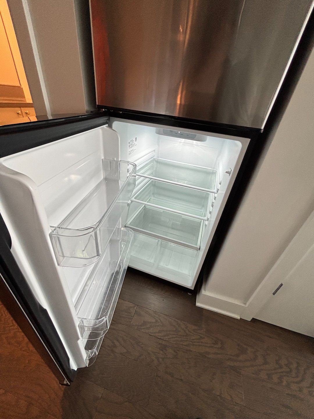 Common-Area-Kitchen-Turnover-Cleaning-at-The-Nest-Temple-University-Philadelphia-PA 0