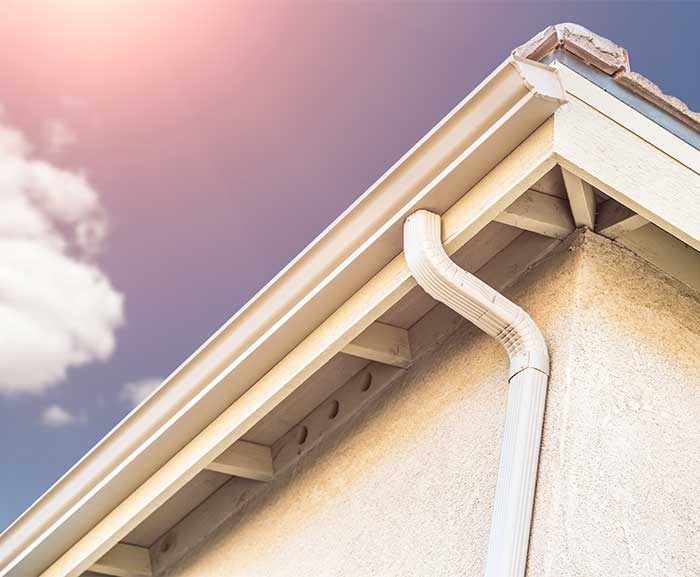 Prevent Foundation Damage with Gutter Cleaning